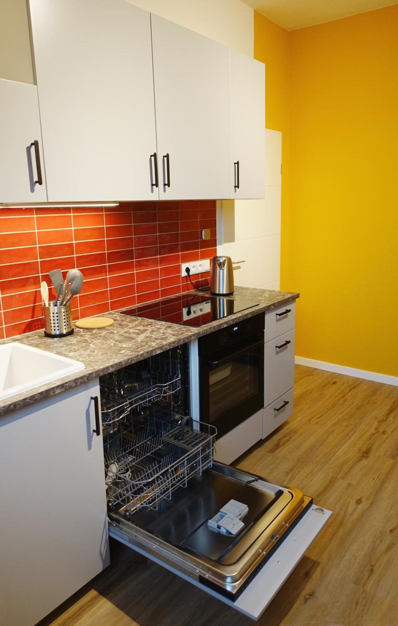 Big Flat With Fresh Renovation, Free Parking, Sonyps, Netflix Daire Duisburg Dış mekan fotoğraf
