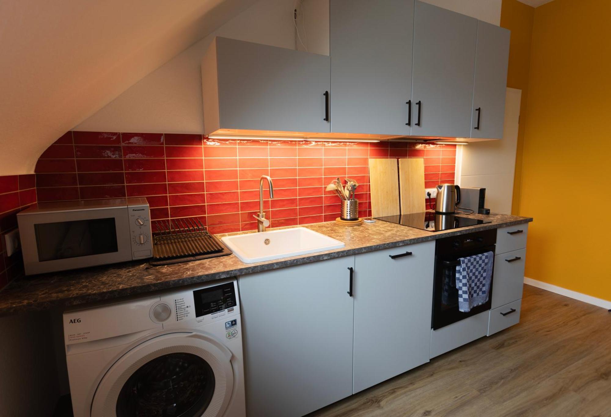 Big Flat With Fresh Renovation, Free Parking, Sonyps, Netflix Daire Duisburg Dış mekan fotoğraf